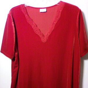 Jaclyn Smith Red Velveteen Shortsleeve Top XL-XXL